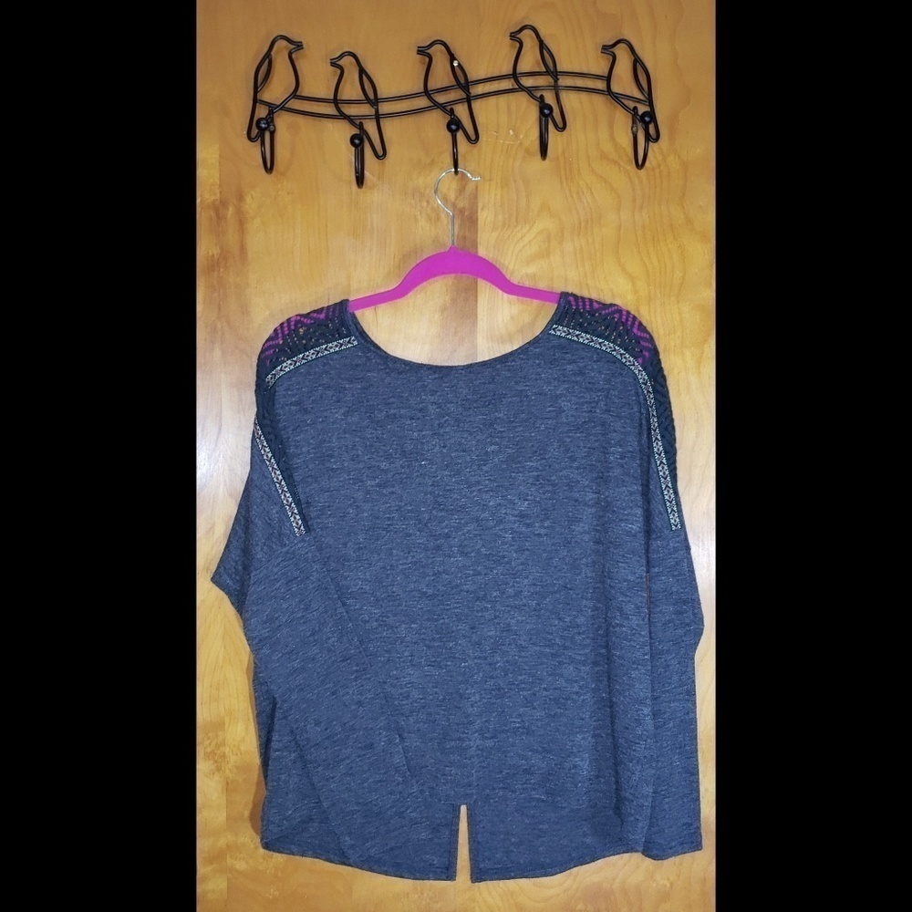 Ya LA Grey Sweater w/Knit Back & Bright Trim